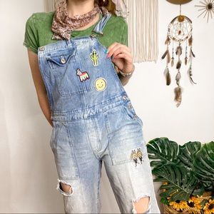 Smiley Patch Denim Overall Jumpsuit Adjustable Straps Forever 21 Size 28
